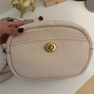 Coach soft pebble leather turnlock crossbody purse